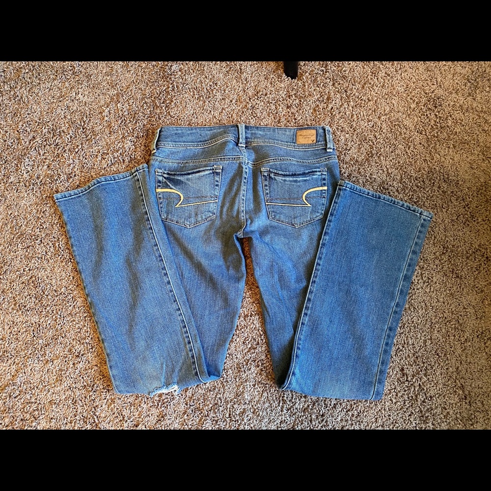 American Eagle jeans Original Boot size 6 Long